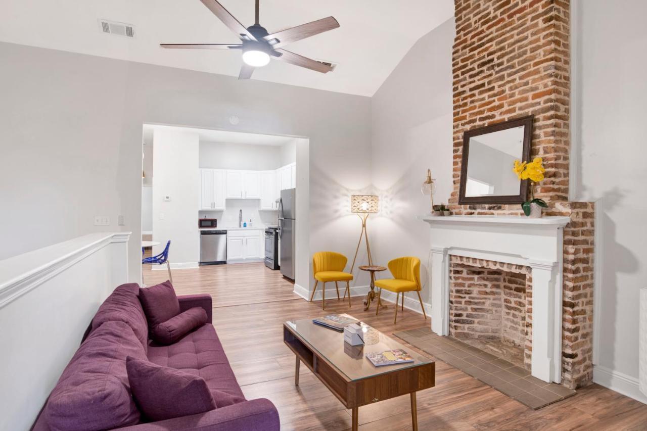 Appartamento Stars On State In The Heart Of Downtown Historic District Mobile Esterno foto