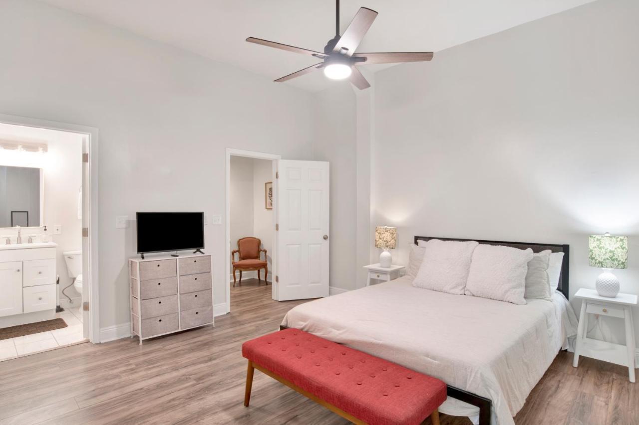 Appartamento Stars On State In The Heart Of Downtown Historic District Mobile Esterno foto